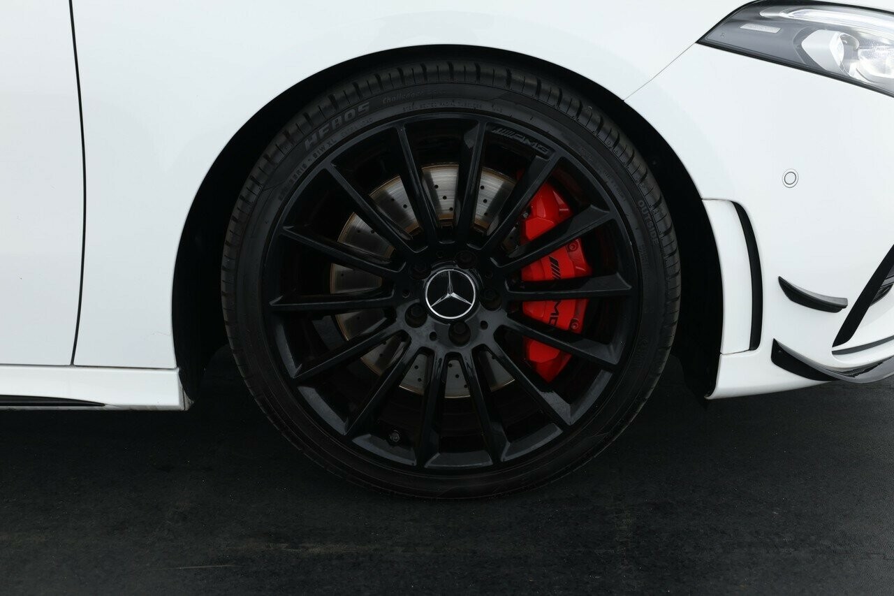 Mercedes Benz A-class image 3