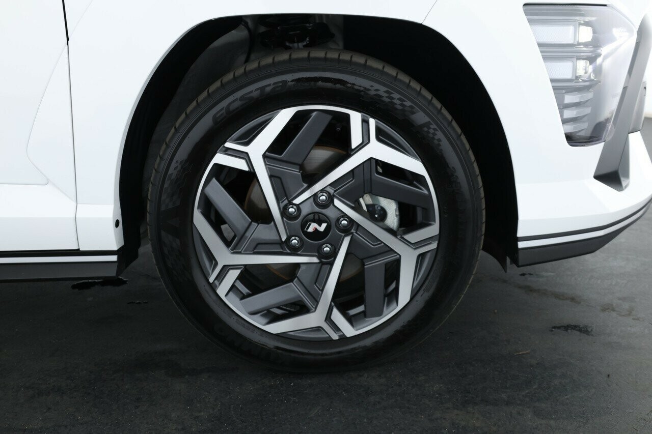 Hyundai Kona image 3