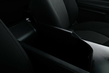 https://vehicle-cdn.autoleague.cloud/30351_61037601_27.jpg