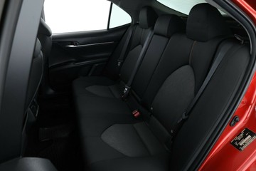 https://vehicle-cdn.autoleague.cloud/30351_61037601_30.jpg