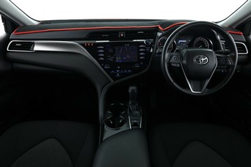 https://vehicle-cdn.autoleague.cloud/30351_61037601_31.jpg