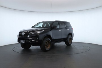 https://vehicle-cdn.autoleague.cloud/30351_61037642_11.jpg