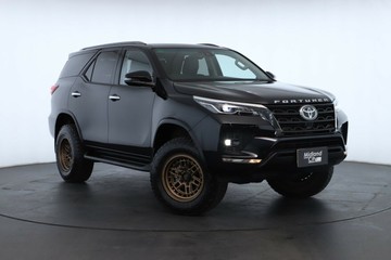 https://vehicle-cdn.autoleague.cloud/30351_61037642_2.jpg