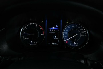 https://vehicle-cdn.autoleague.cloud/30351_61037642_20.jpg