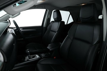 https://vehicle-cdn.autoleague.cloud/30351_61037642_29.jpg