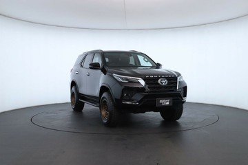 https://vehicle-cdn.autoleague.cloud/30351_61037642_5.jpg
