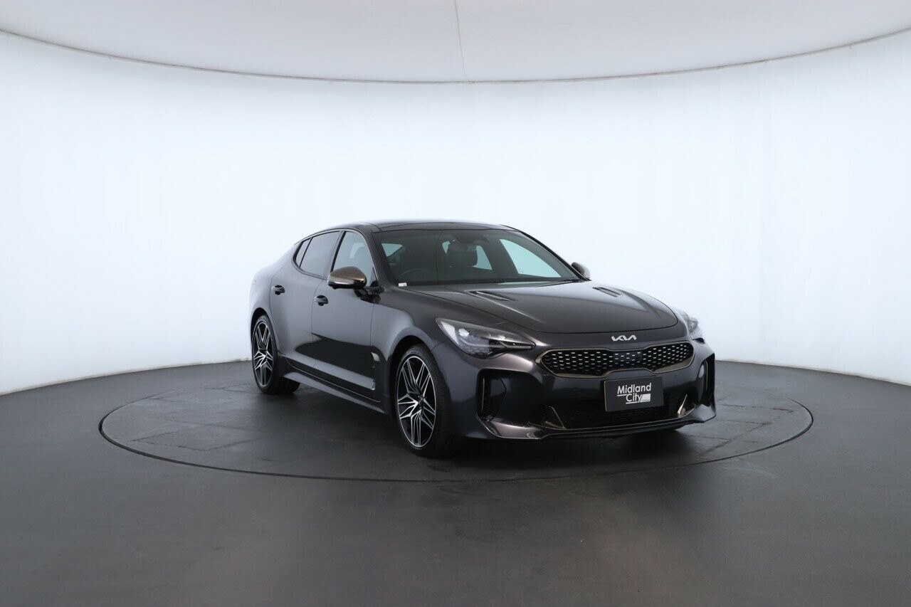 Kia Stinger image 4
