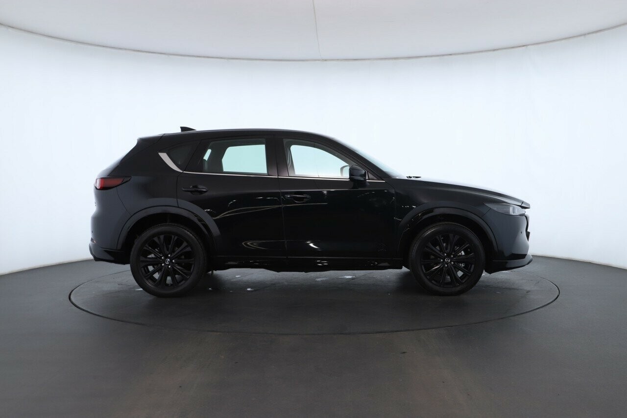 Mazda Cx-5 image 2