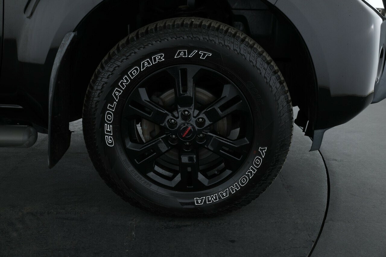 Nissan Navara image 3