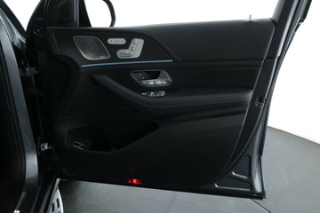 https://vehicle-cdn.autoleague.cloud/30351_61037875_17.jpg