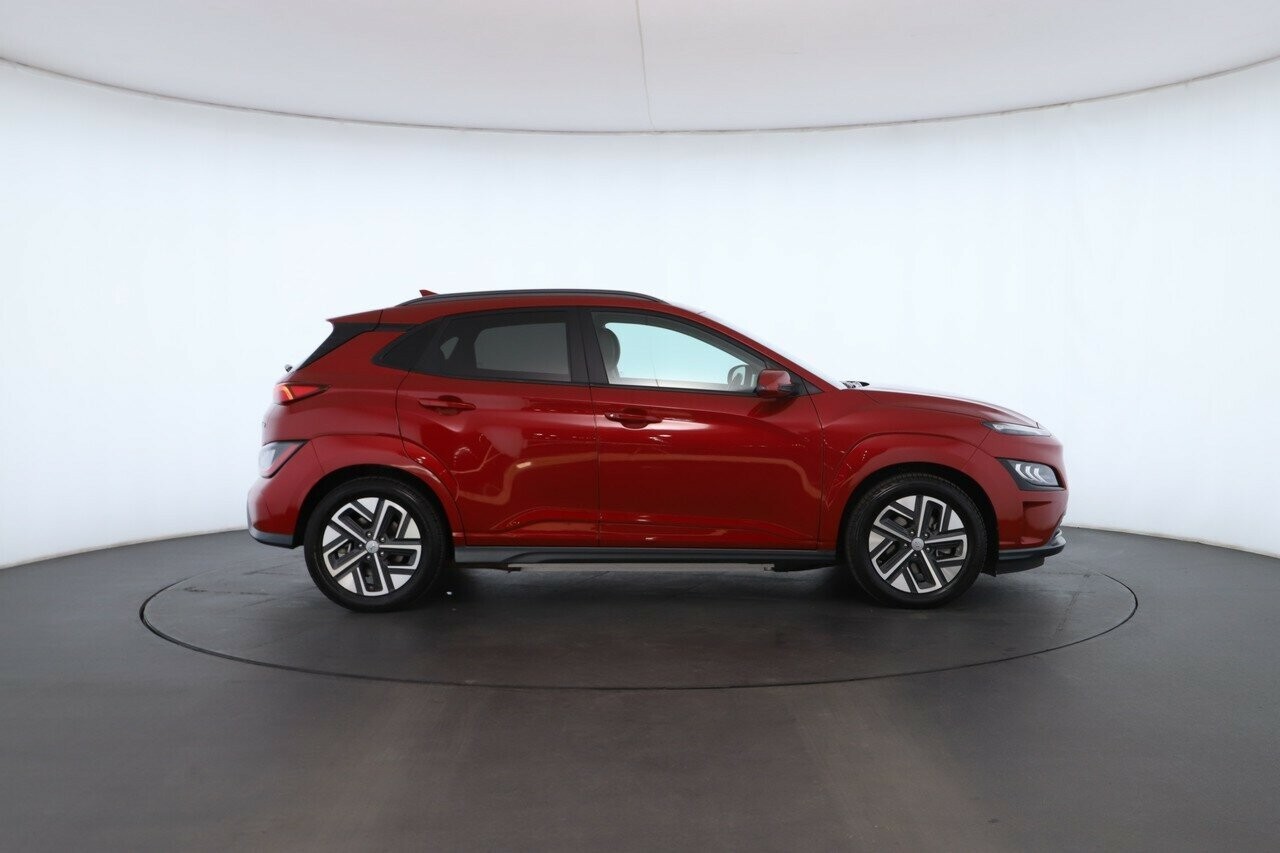 Hyundai Kona image 2