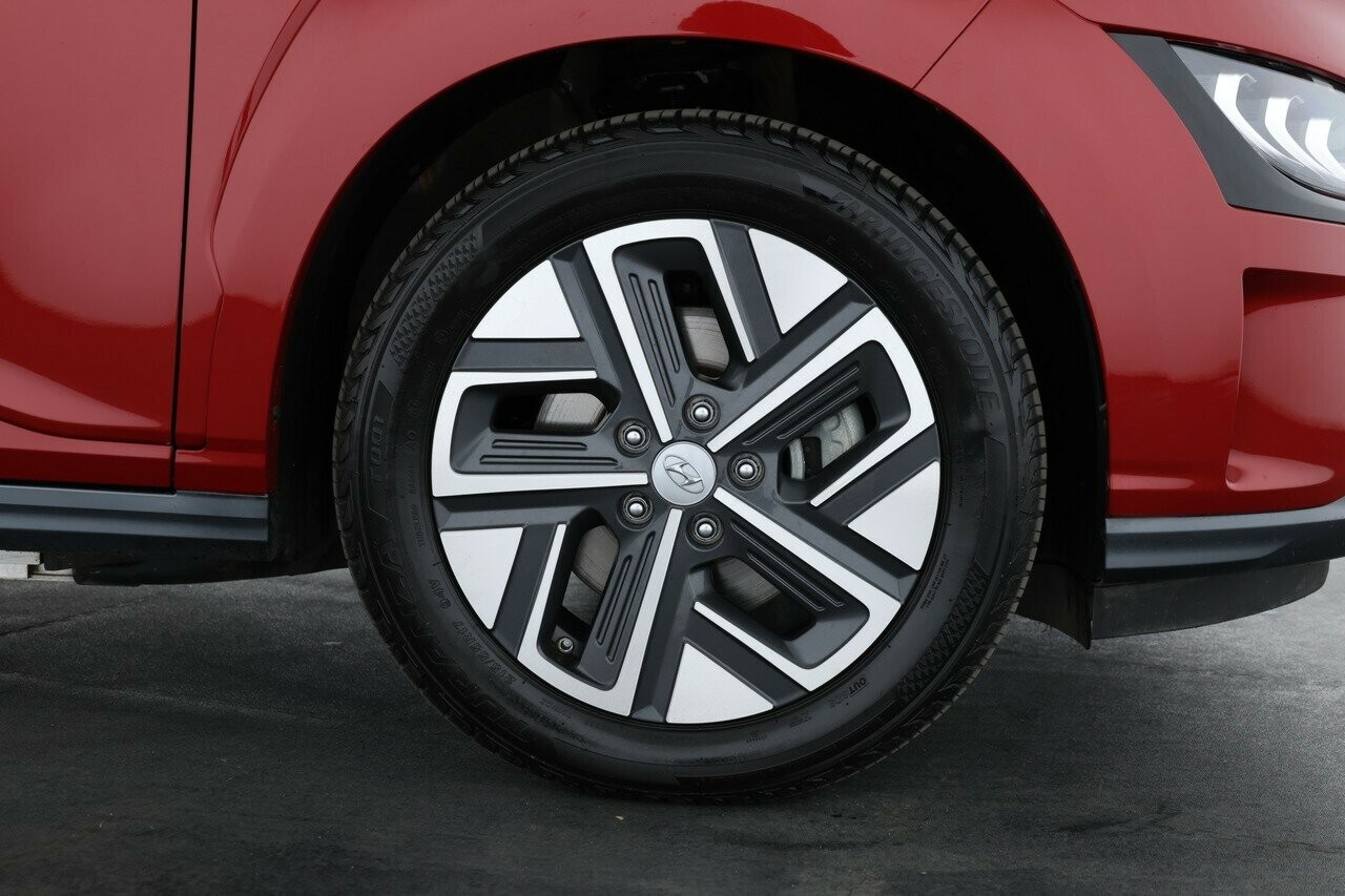 Hyundai Kona image 3