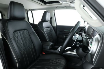 https://vehicle-cdn.autoleague.cloud/30351_61037897_10.jpg