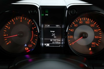 https://vehicle-cdn.autoleague.cloud/30351_61037926_21.jpg
