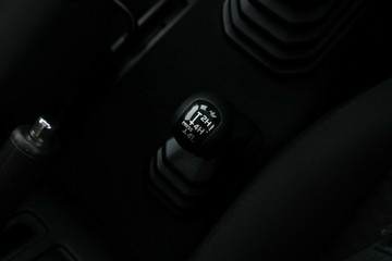 https://vehicle-cdn.autoleague.cloud/30351_61037926_26.jpg