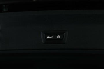 https://vehicle-cdn.autoleague.cloud/30351_61037981_16.jpg