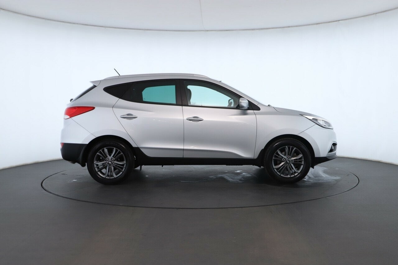 Hyundai Ix35 image 2