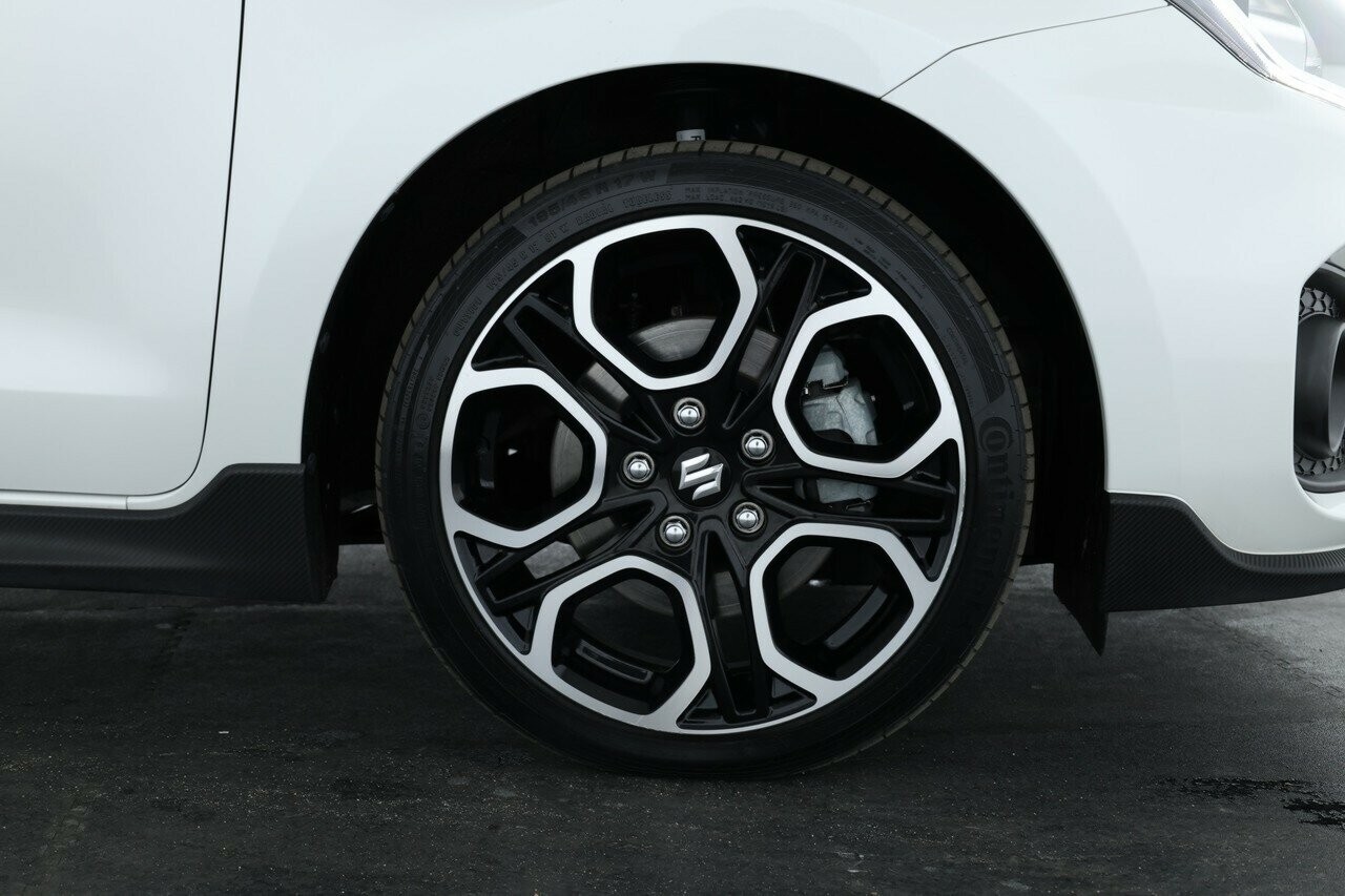 Suzuki Swift image 3