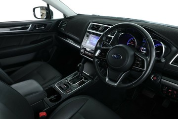 https://vehicle-cdn.autoleague.cloud/30351_61038233_13.jpg