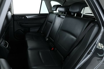 https://vehicle-cdn.autoleague.cloud/30351_61038233_24.jpg