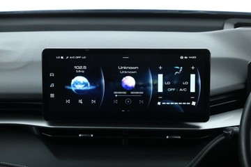 https://vehicle-cdn.autoleague.cloud/30351_61038246_33.jpg