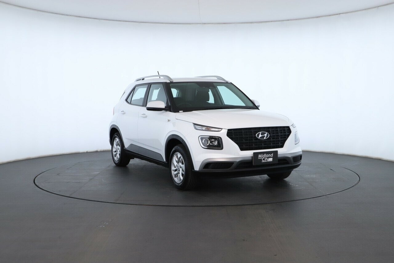 Hyundai Venue image 4