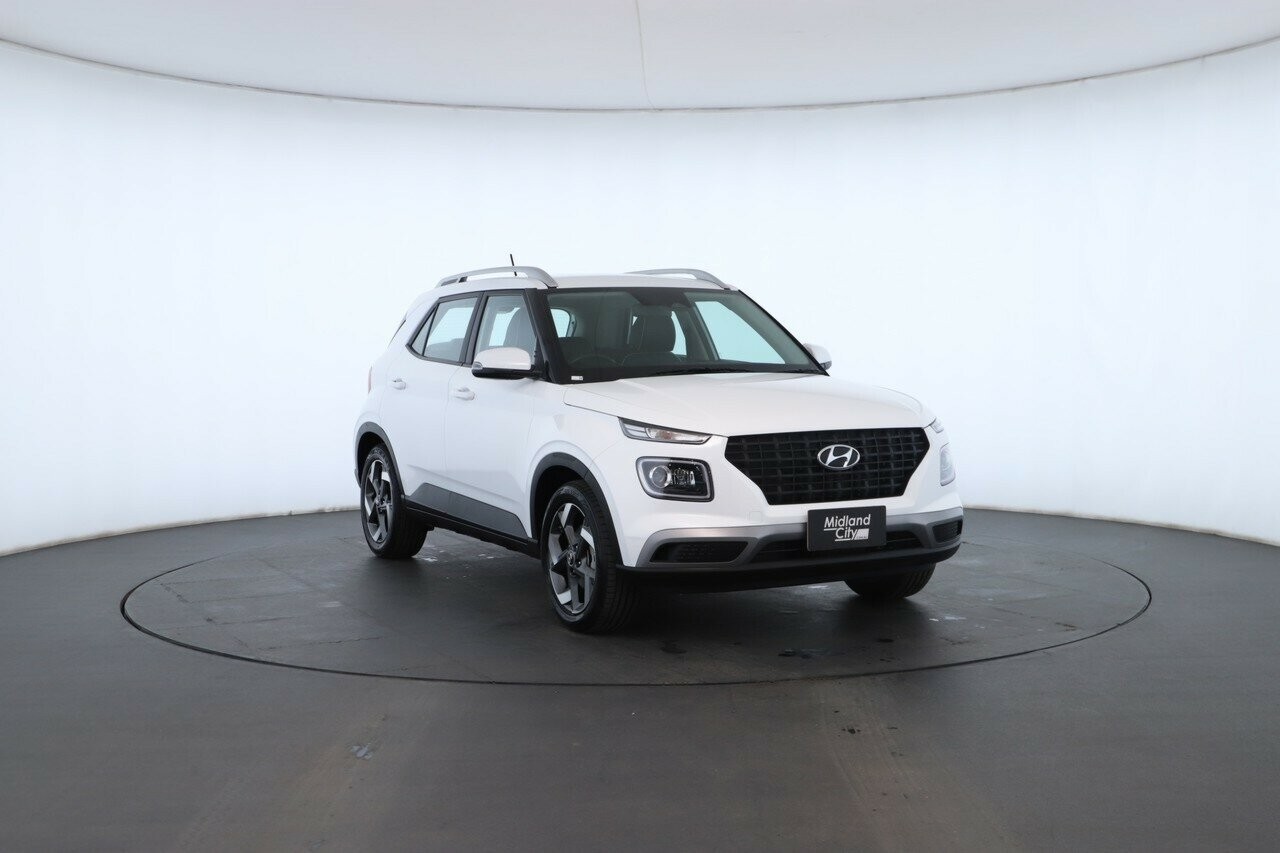 Hyundai Venue image 4
