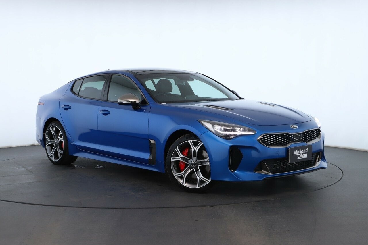 Kia Stinger image 1