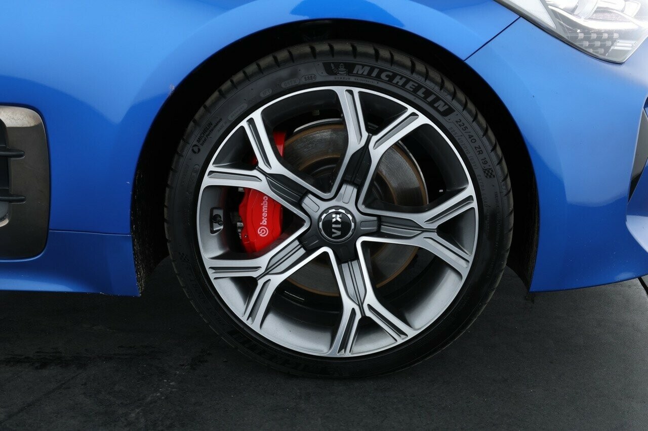 Kia Stinger image 3