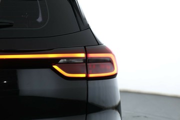 https://vehicle-cdn.autoleague.cloud/30351_61038314_14.jpg
