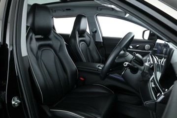 https://vehicle-cdn.autoleague.cloud/30351_61038314_19.jpg