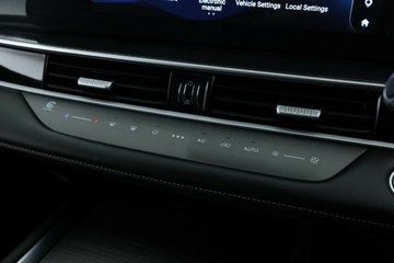 https://vehicle-cdn.autoleague.cloud/30351_61038314_26.jpg
