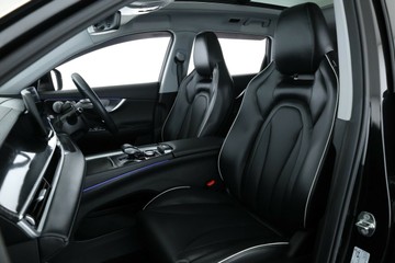 https://vehicle-cdn.autoleague.cloud/30351_61038314_31.jpg