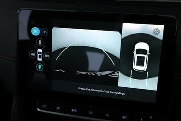 https://vehicle-cdn.autoleague.cloud/30351_61038409_26.jpg