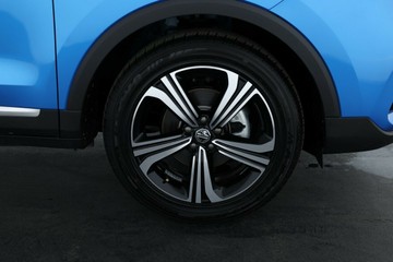 https://vehicle-cdn.autoleague.cloud/30351_61038411_3.jpg