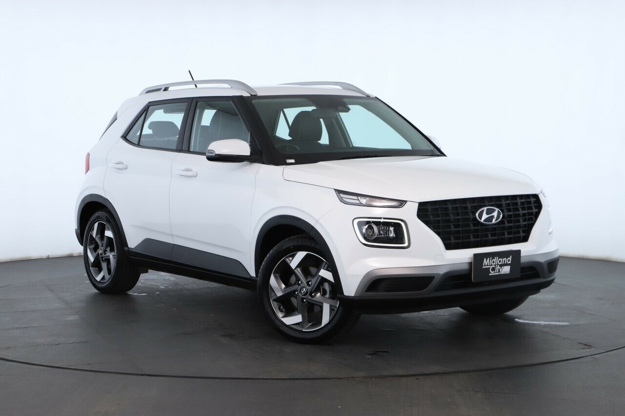 Hyundai Venue image 1