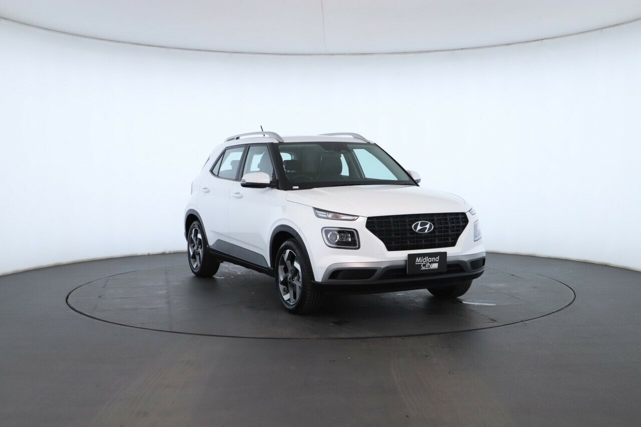 Hyundai Venue image 4