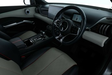 https://vehicle-cdn.autoleague.cloud/30351_61038576_16.jpg