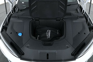 https://vehicle-cdn.autoleague.cloud/30351_61038692_3.jpg
