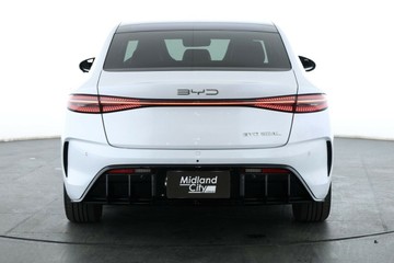 https://vehicle-cdn.autoleague.cloud/30351_61038692_9.jpg