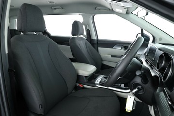 https://vehicle-cdn.autoleague.cloud/30351_61038720_15.jpg