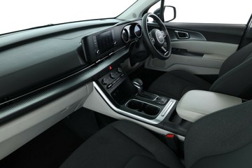 https://vehicle-cdn.autoleague.cloud/30351_61038720_29.jpg