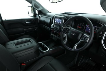 https://vehicle-cdn.autoleague.cloud/30351_61038731_17.jpg