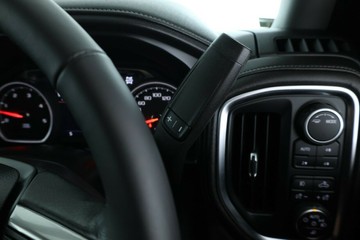 https://vehicle-cdn.autoleague.cloud/30351_61038731_20.jpg