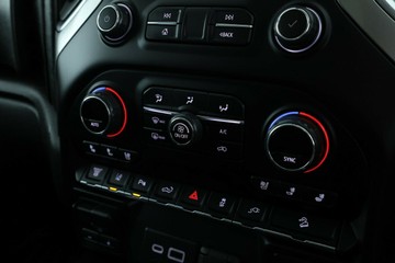 https://vehicle-cdn.autoleague.cloud/30351_61038731_26.jpg