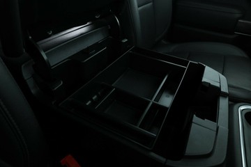 https://vehicle-cdn.autoleague.cloud/30351_61038731_28.jpg