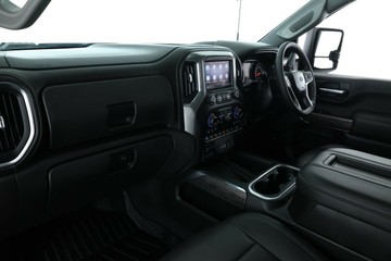 https://vehicle-cdn.autoleague.cloud/30351_61038731_30.jpg
