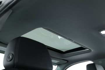 https://vehicle-cdn.autoleague.cloud/30351_61038731_32.jpg