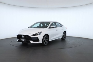 https://vehicle-cdn.autoleague.cloud/30351_61038812_11.jpg