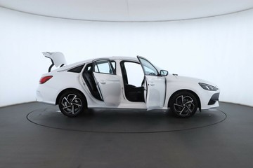 https://vehicle-cdn.autoleague.cloud/30351_61038812_2.jpg